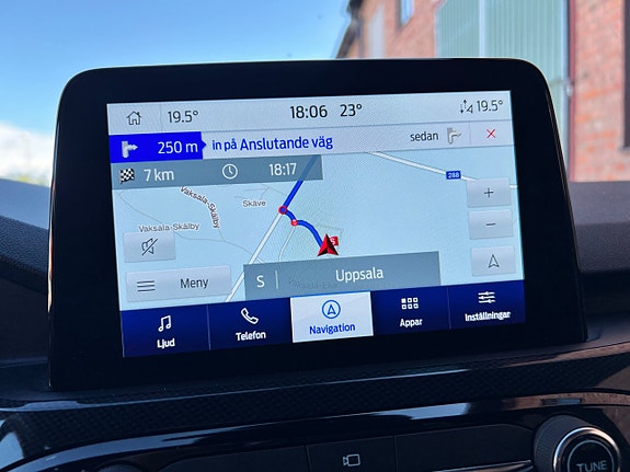 Ford Kuga 20 of 24