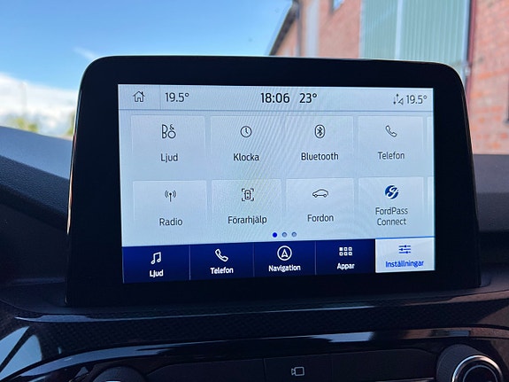 Ford Kuga 19 of 24
