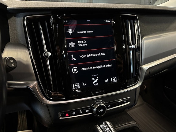 Volvo V90 11 of 27