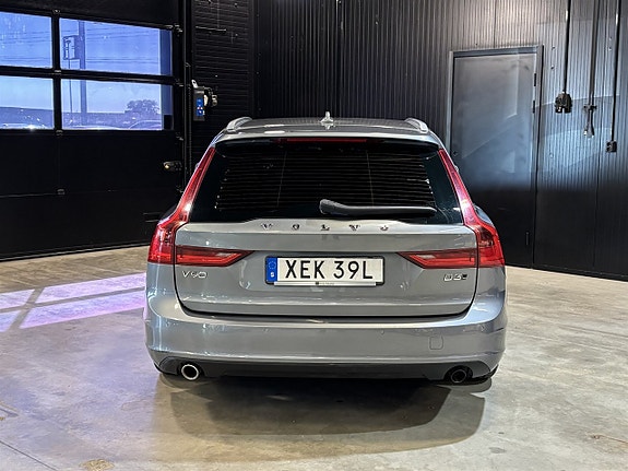 Volvo V90 5 of 5