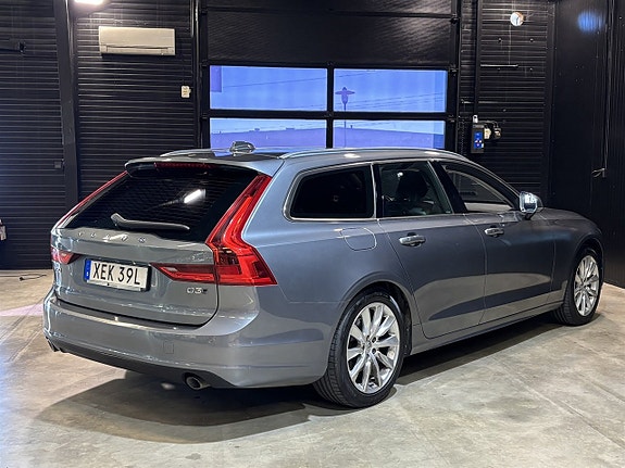 Volvo V90 6 of 27