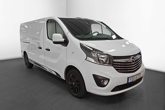 Opel Vivaro 2 of 5