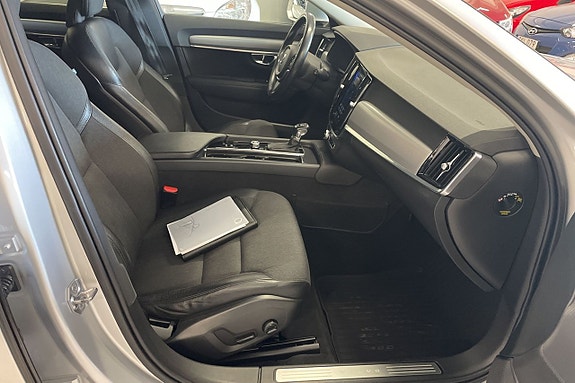 Volvo V90 14 of 18