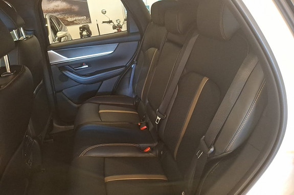 Mazda CX-60 7 of 8
