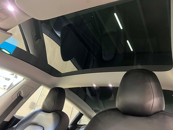TESLA MODEL 3 325 ch BVA - Batterie LFP - Autonomie 448km - Attelage
