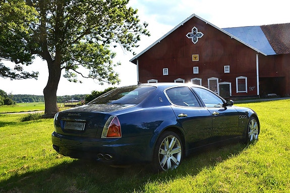 Maserati Quattroporte 7 of 27