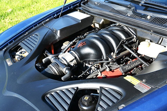 Maserati Quattroporte 22 of 27