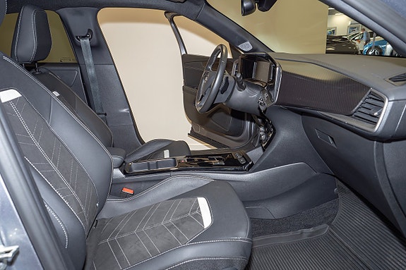 Opel Mokka 2 of 5