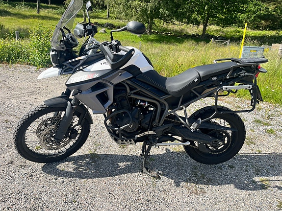 Triumph TIGER XCX 3 of 5