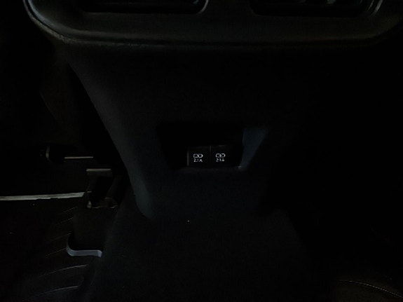 Toyota RAV4 21 of 24
