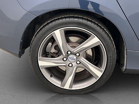 Volvo V60 27 of 28