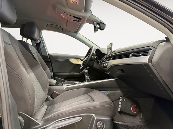 Audi A4 15 of 22