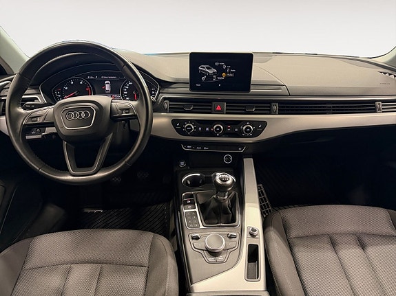 Audi A4 10 of 22