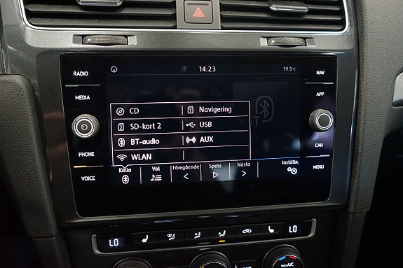 Volkswagen Golf I 17 of 20