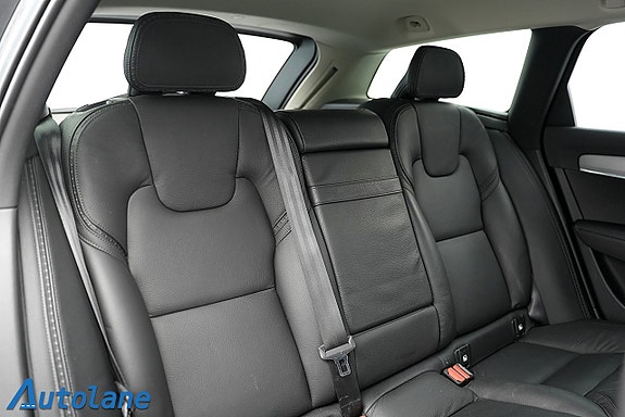 Volvo V90 Cross Country 22 of 29