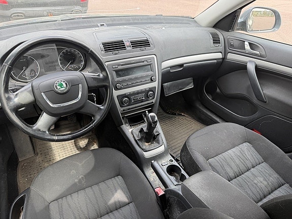Skoda Octavia 7 of 13