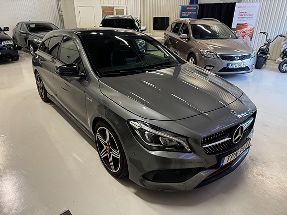 Mercedes-Benz CLA250 2 of 5
