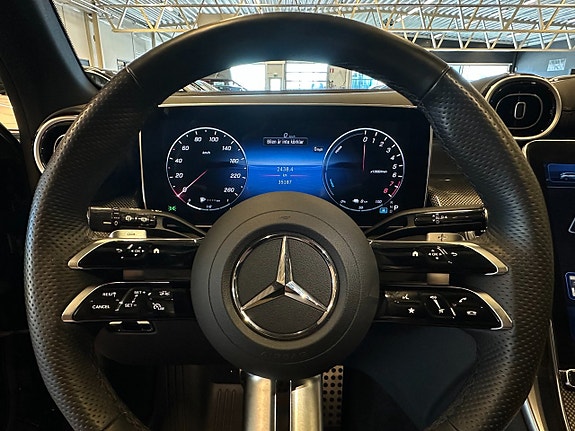 Mercedes-Benz GLC300 e 8 of 18