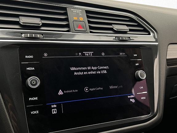 Volkswagen Tiguan Allspace 21 of 30