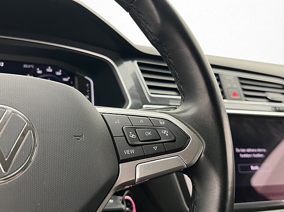 Volkswagen Tiguan Allspace 26 of 30