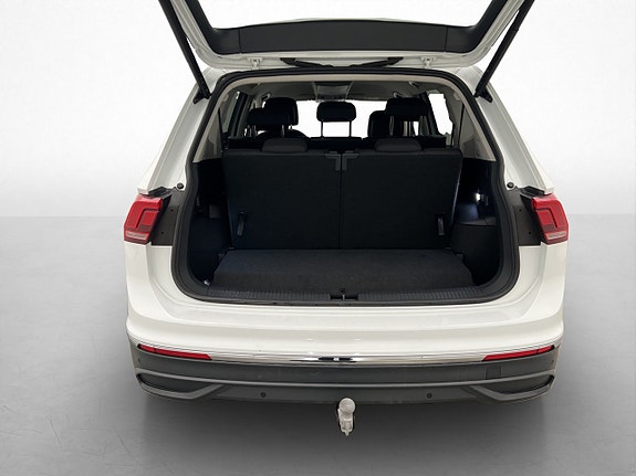 Volkswagen Tiguan Allspace 9 of 30