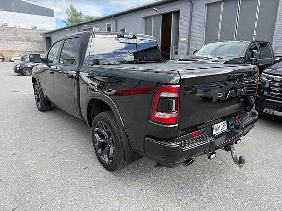 Dodge RAM 1500 5 of 5