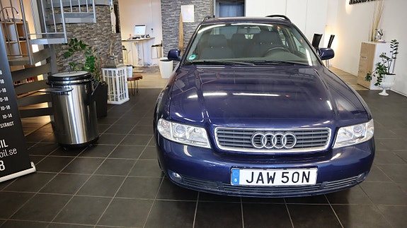 Audi A4 5 of 5