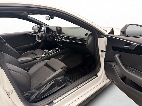 Audi A5 23 of 30