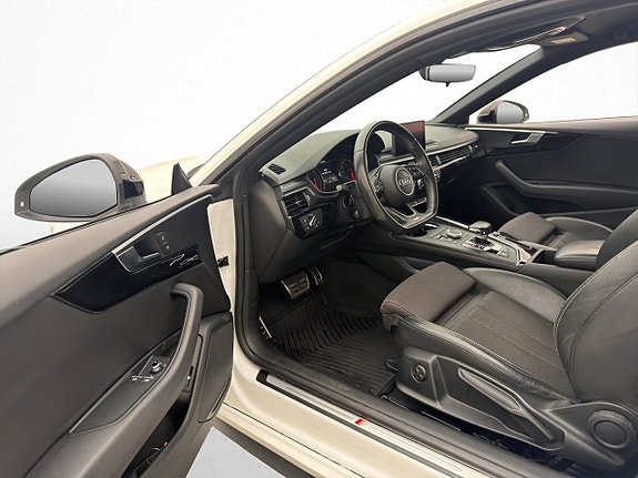 Audi A5 10 of 30