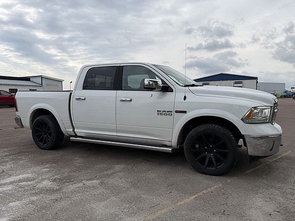 RAM 1500 2 of 15
