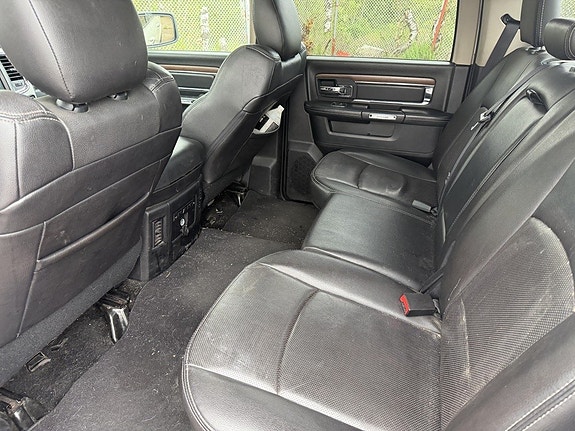 RAM 1500 7 of 15