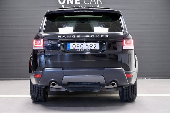 Land Rover Range Rover Sport 7 of 30