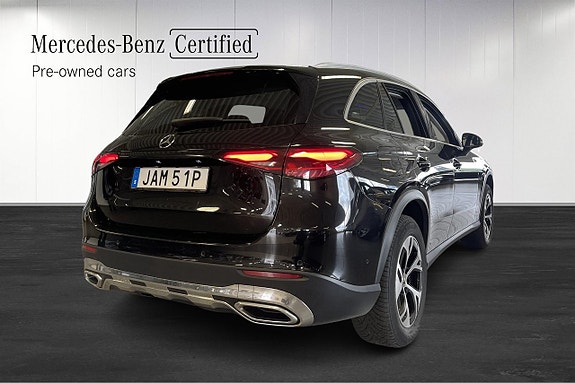 Mercedes-Benz GLC300 e 19 of 20