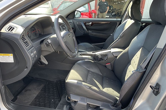 Volvo S60 6 of 13