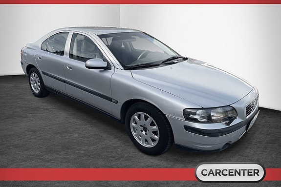 Volvo S60 3 of 5