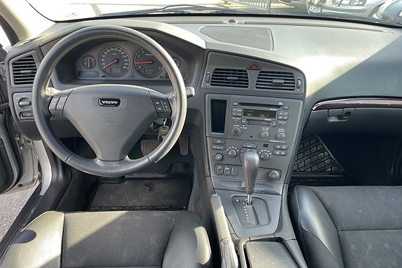 Volvo S60 9 of 13