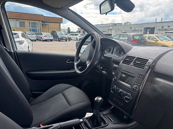 Mercedes-Benz A160 5 of 5