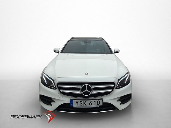 Mercedes-Benz E220 d 2 of 5