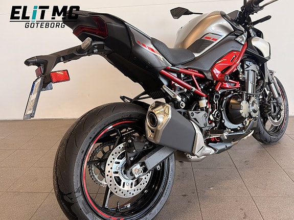 Kawasaki Z900 | Endast 50 mil 8 of 16
