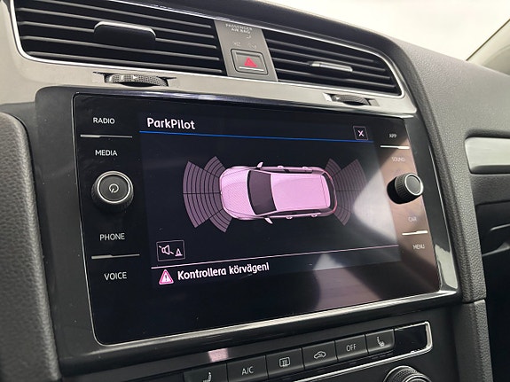 Volkswagen Golf I 19 of 22