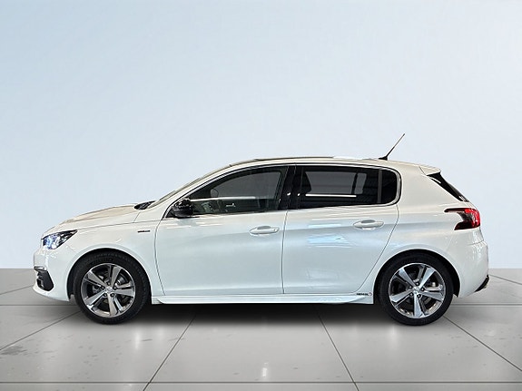 Peugeot 308 5 of 5