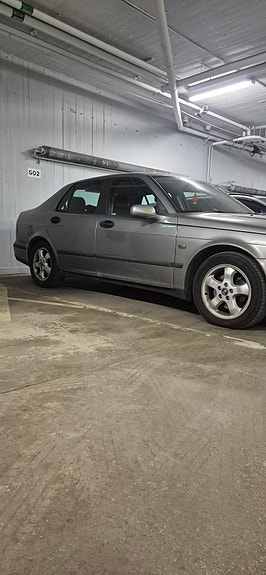 Saab 9-5 3 of 16