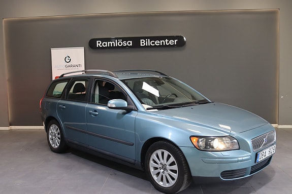 Volvo V50 2 of 6