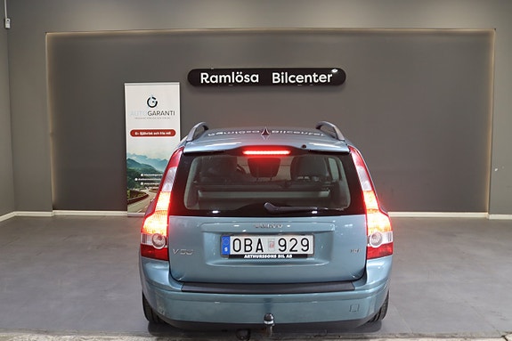 Volvo V50 4 of 6