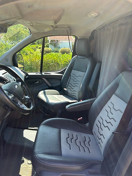 Ford Transit Custom 6 of 22