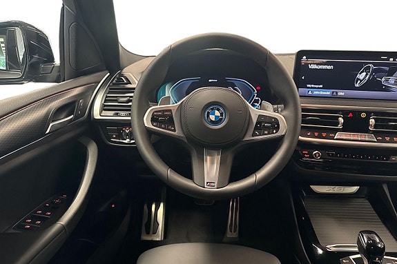 BMW X3 9 of 17