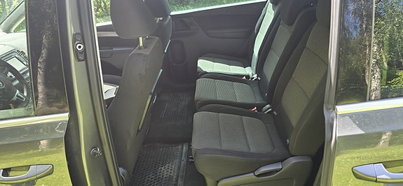 Volkswagen Sharan 5 of 5