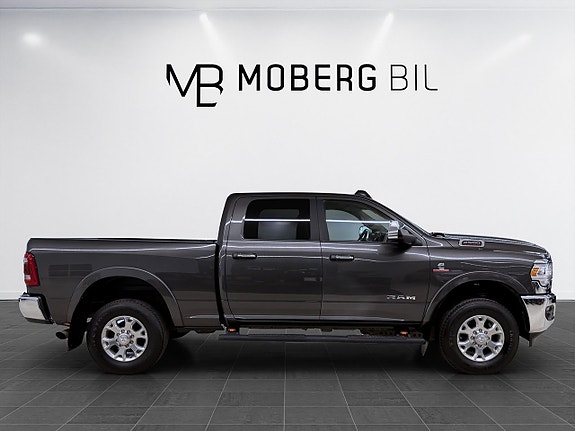 Dodge RAM 2500 3 of 20