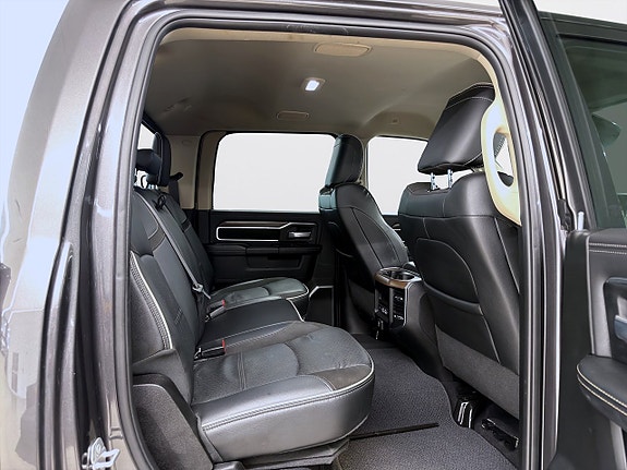 Dodge RAM 2500 9 of 20