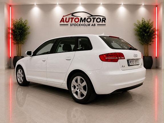Audi A3 3 of 5
